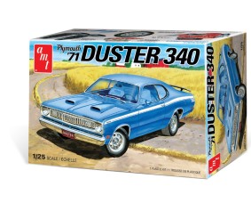 AMT 1971 Plymouth Duster 340 1/25 Model Kit (Level 2)