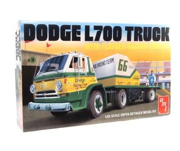 AMT 1/25 1966 Dodge L700 Truck w/ Flatbed Racing Trailer