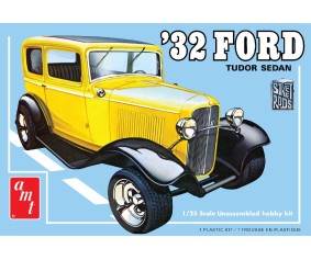 AMT 1/25 1932 Ford Sedan Street Rods Series Model Kit (Level 2)