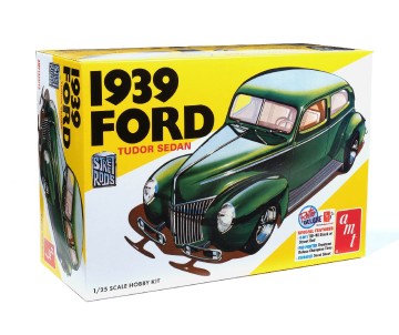 AMT 1/25 1939 Ford Sedan Street Rod Series Model Kit (Level 2)