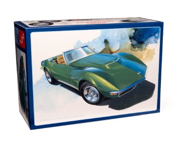AMT 1/25 1972 Chevy Corvette Roadster Model Kit (Level 2)