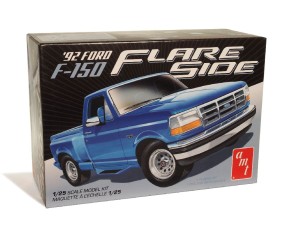 AMT 1/25 1992 Ford F-150 Flareside (Level 2)