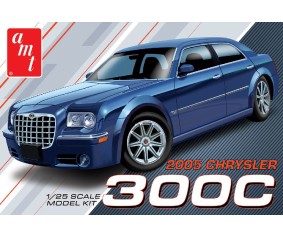 AMT 2005 Chrysler 300C 1/25 Model Kit (Level 2)