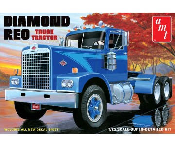 AMT 1/25 Diamond Reo Truck Tractor Model Kit (LeveL 2)