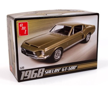 AMT 1968 Shelby GT-500 Molded in Lime Gold 1/25 Model Kit (Level 3)