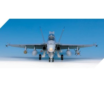 Academy 1/32 F/A-18D HORNET 
