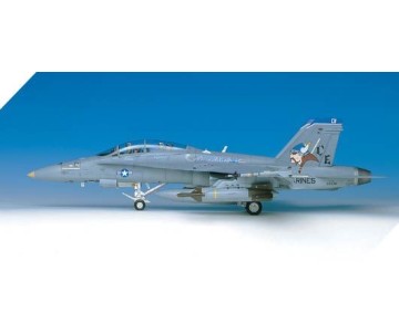 Academy 1/32 F/A-18D HORNET 