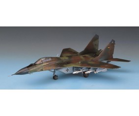 Academy 1/48 M-29A FULCRUM A Academy 1/48 M-29A FULCRUM A