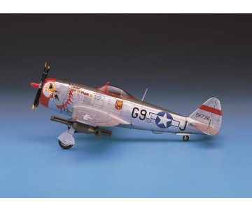 Academy 1/72 P-47D 