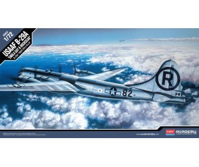 Academy 1/72 B-29A 