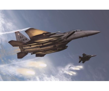 Academy 1/72 USAF F-15E 