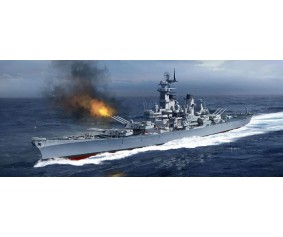 Academy 1/400 USS Missouri BB-63