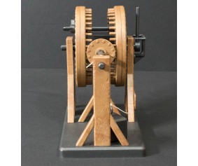 Academy Davinci Leverage Crane