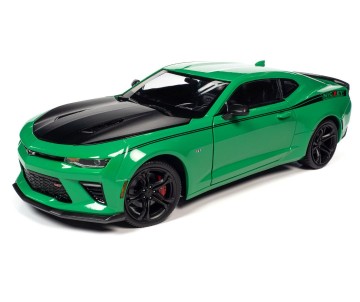 American Muscle 1/18 2017 Chevrolet Camaro SS 1LE (NICKEY) - Krypton Green