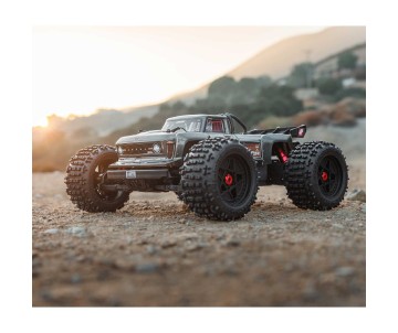 Arrma 1/10 OUTCAST 4x4 4S BL Stunt Truck - Gun Metal