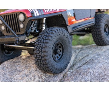 Axial 1/10 SCX10 III Jeep CJ-7 4X4 RTR Brushed Rock Crawler - Red