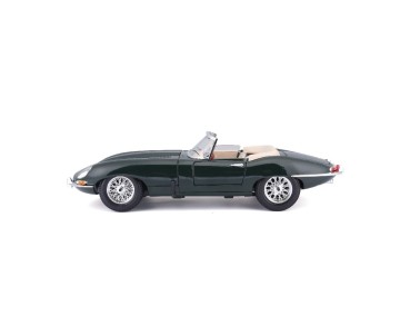 Bburago 1/18 Jaguar 