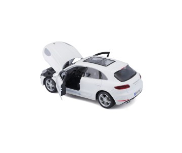 Bburago 1/24 Porsche Macan - White