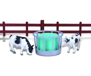 Bburago Farmland 10cm Cattle Set - Fendt, NH, M-F