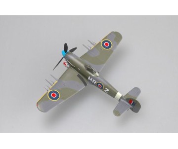 Easy Model 1/72 Typhoon Mk.IB CO of 245th Squadron S/LA.Zweihbergh April 1945