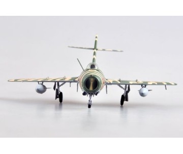 Easy Model 1/72 MiG-15 Chinese Air Force