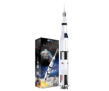 Estes Rockets Saturn V 1/100 Scale - Master