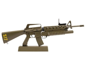 GoatGuns 1/3 Scale M16A1 Vietnam Rifle Metal Diecast Model Assembly Kit - OD green with Grenedier attachment