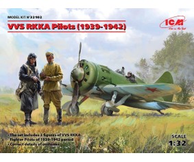 ICM 1/32 VVS RKKA Pilots (1939-1942) (3 figures) ICM 1/32 VVS RKKA Pilots (1939-1942) (3 figures)