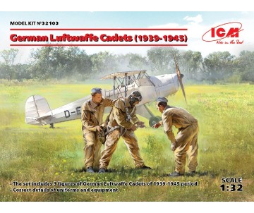 ICM 1/32 German Luftwaffe Cadets (1939-1945) (3 figures)