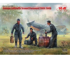 ICM 1/32 German Luftwaffe Ground Personnel (1939-1945) (3 figures)