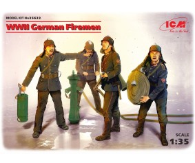 ICM 1/35 WWII German Firemen (4 figures)