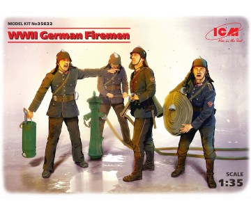 ICM 1/35 WWII German Firemen (4 figures)