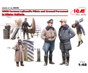 ICM 1/48 WWII German Luftwaffe Pilots and Ground Personnel in Winter Uniform (5 figures)
