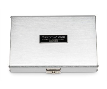 Iwata Custom Micron Takumi Side Feed Dual Action Airbrush