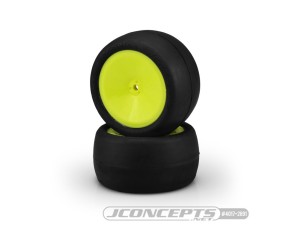 JConcepts Smoothie 2 - Silver Compound - Pre-Mounted on 3348Y wheels 