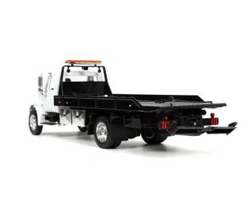 Jada 1/24 International Flat Bed Truck - Glossy White