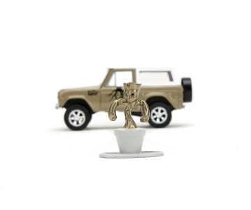 Jada 1/32 1973 Ford Bronco With GROOT