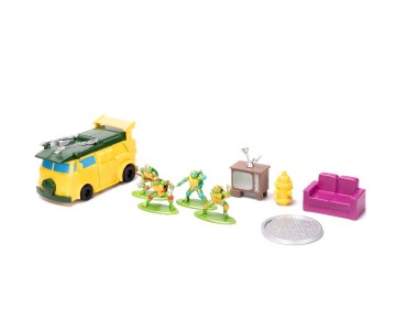 Jada Nano Scene TMNT Turtle Lair with 4 Figures