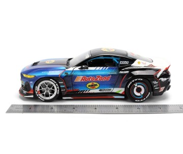 Jada 1/24 2025 Ford Mustang RTR w/Light - James Deane