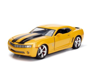 Jada 1/24 Transformers 2006 Camaro Bumblebee With Coin