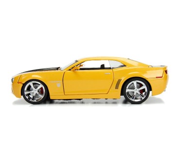 Jada 1/24 Transformers 2006 Camaro Bumblebee With Coin