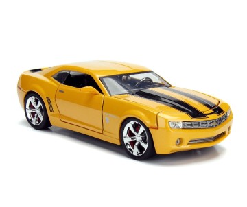 Jada 1/24 Transformers 2006 Camaro Bumblebee With Coin