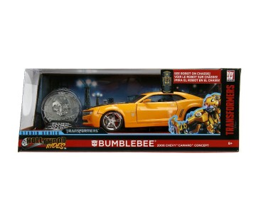 Jada 1/24 Transformers 2006 Camaro Bumblebee With Coin