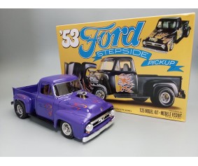 MPC 1/25 1953 Ford Pickup Flip-Nose