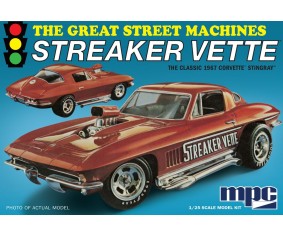 MPC 1/25 Scale 1967 Chevy Corvette Stingray 