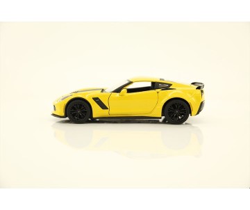 Maisto 1/24 SE 2015 Chevrolet Corvette  ZO6 - Yellow