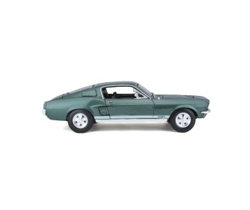 Maisto 1/18 SE 1967 Ford Mustang GTA Fastback - Metallic Green