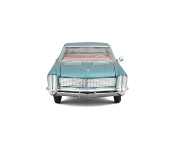 Maisto 1/26 SE 1965 Buick Riviera - Blue