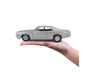 Maisto 1/25 SE 1969 Dodge Charger R/T - Silver