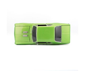 Maisto 1/24 Special Edition 1970 Chevrolet Nova SS (Metallic Lime Green)